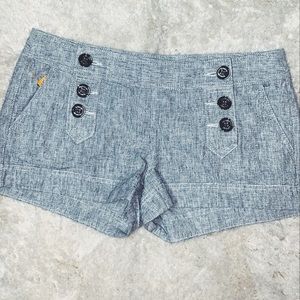 Grey shorts